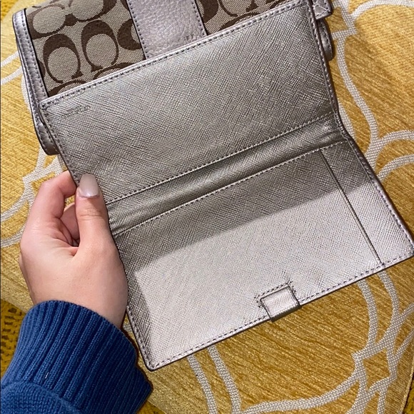 coach wallet & checkbook holder! - Picture 7 of 8